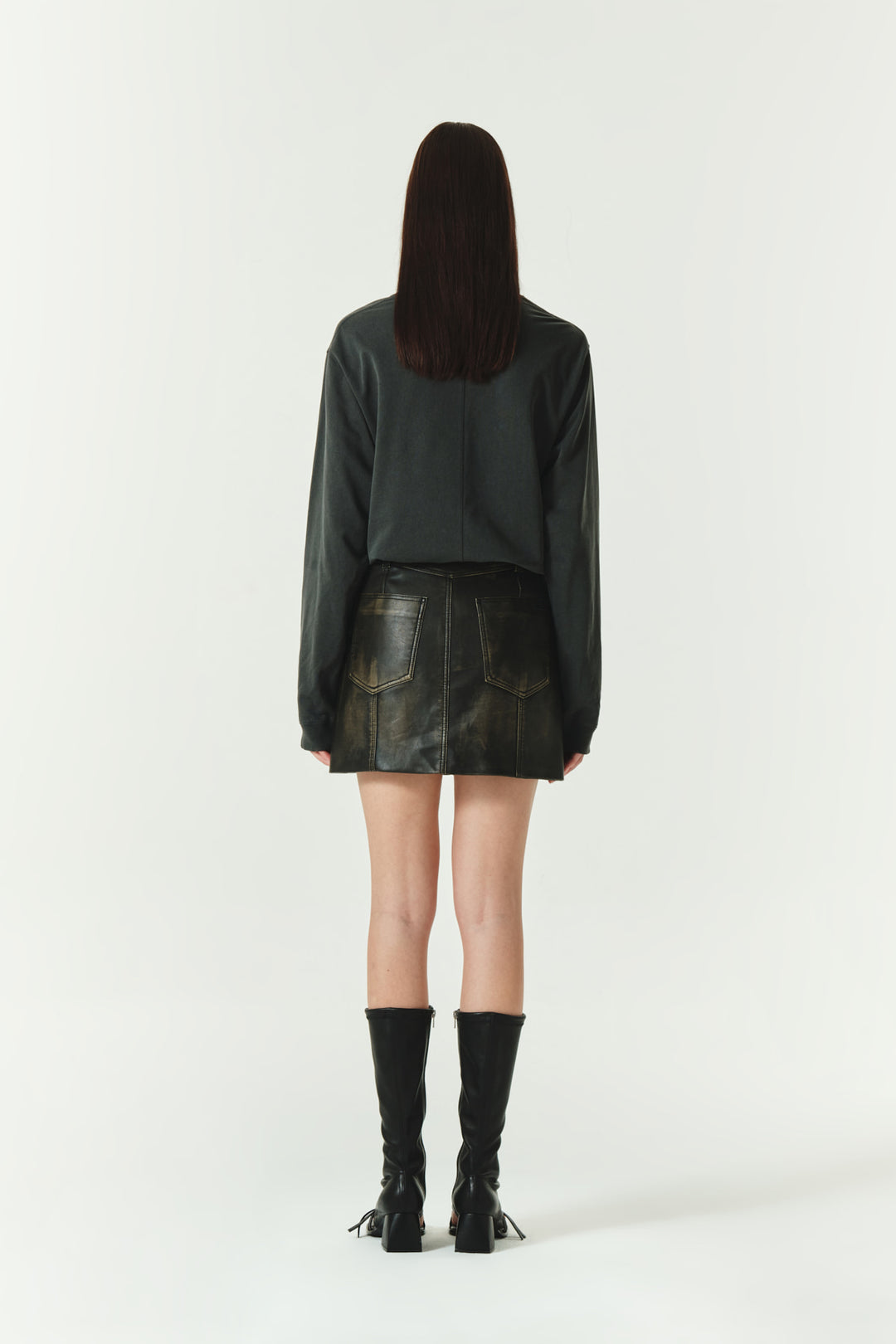 KIMMATIN Washed Printing Long Sleeve Top — Charcoal