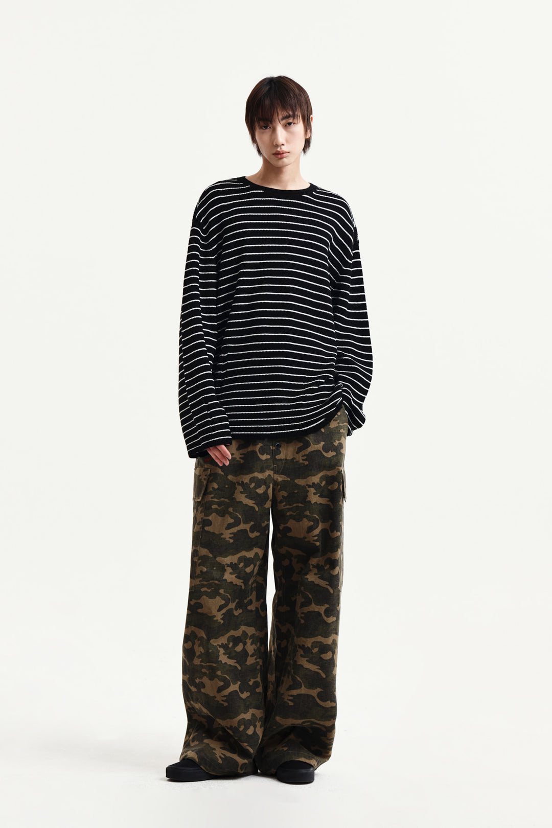 Matin Kim Stripe Damaged Loose Pullover — Black