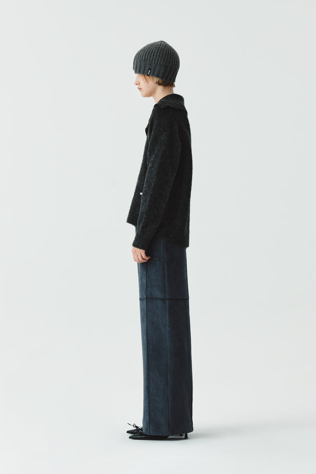KIMMATIN Velour Pintuck Banding Pants — Gray