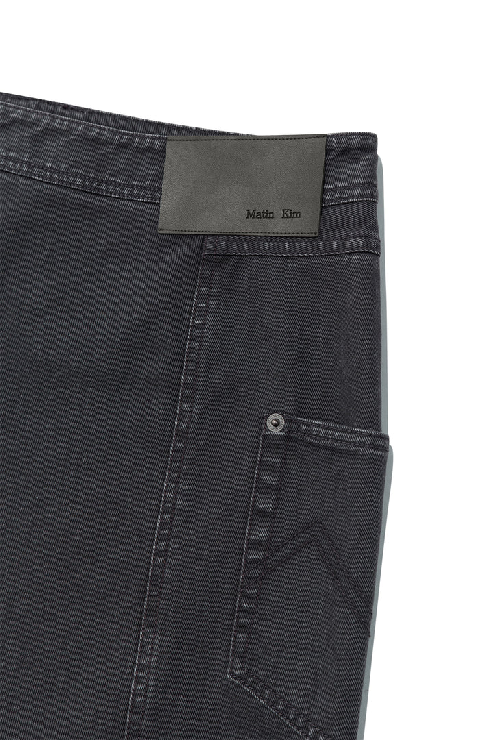 Matin Kim Side Pocket Point Midi Skirt — Charcoal