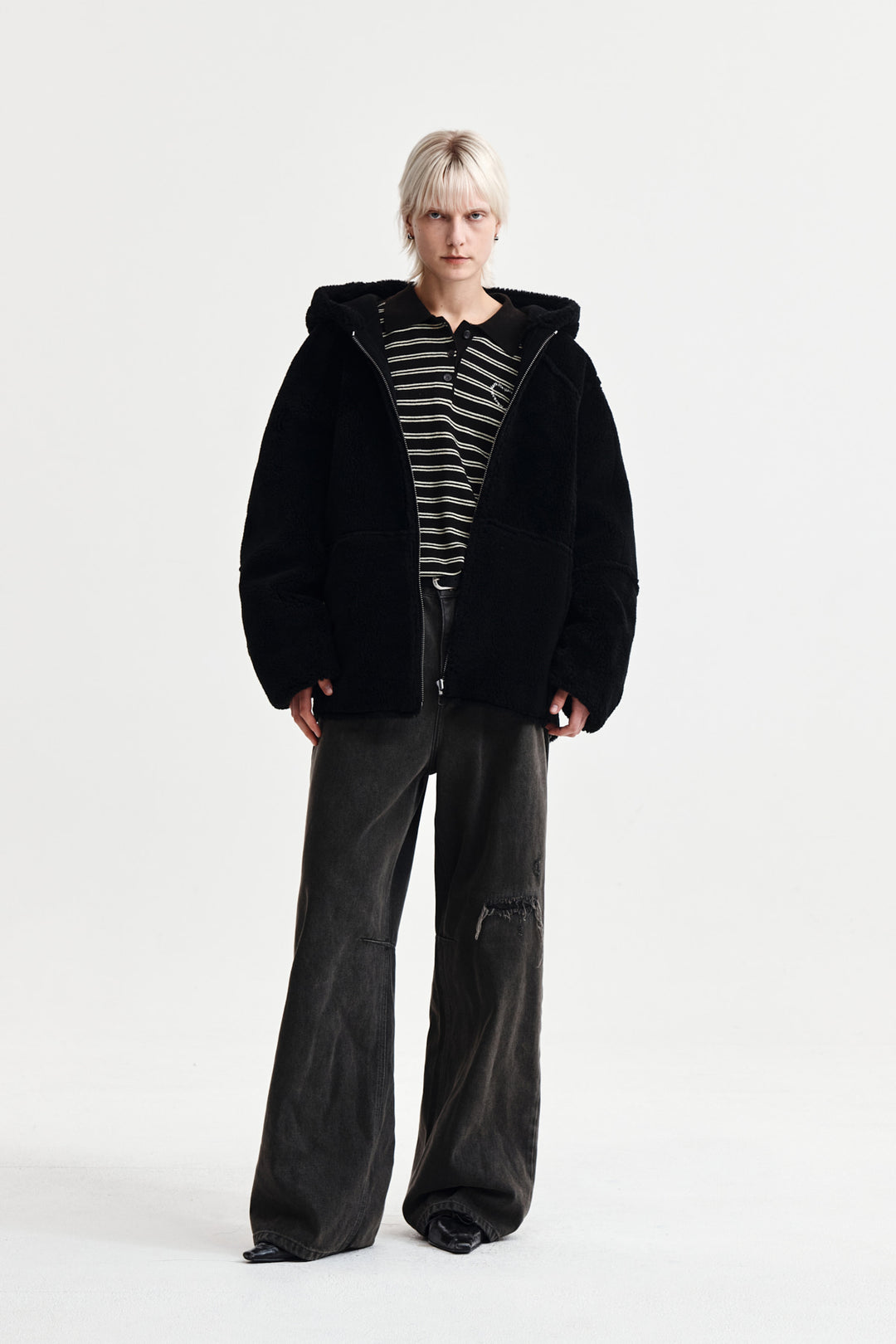 Matin Kim Reversible Hoody Mustang — Black