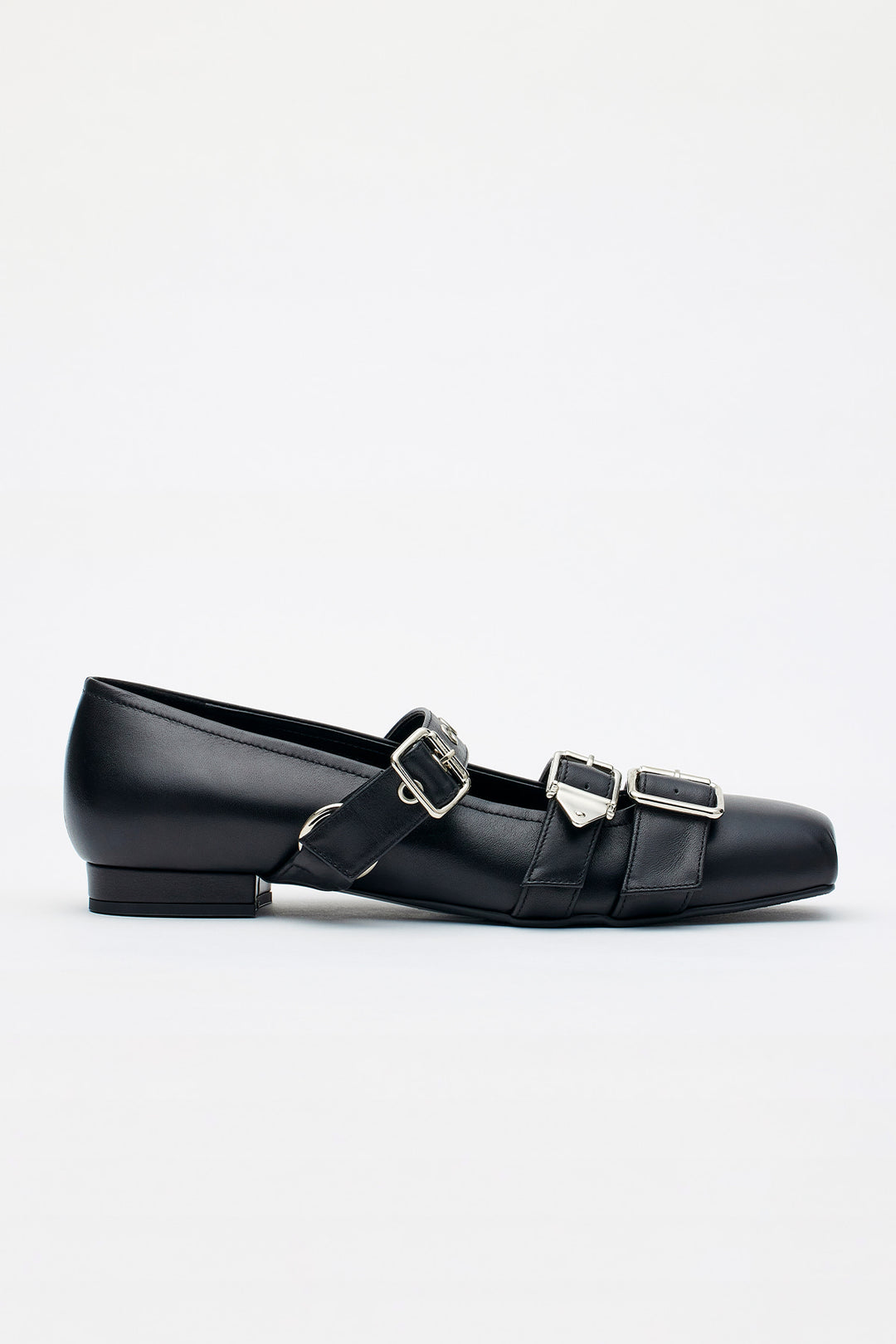 KIMMATIN Bold Strap Ballet Shoe Charm — Black