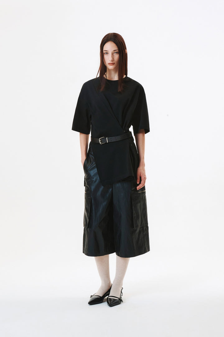 KIMMATIN Hook and Eye Point Two Way Top — Black