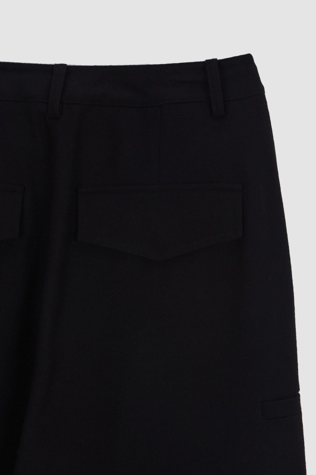 KIMMATIN Wool Blended Parachute Pants — Black
