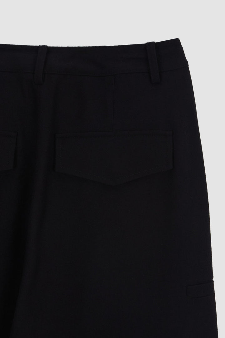 KIMMATIN Wool Blended Parachute Pants — Black