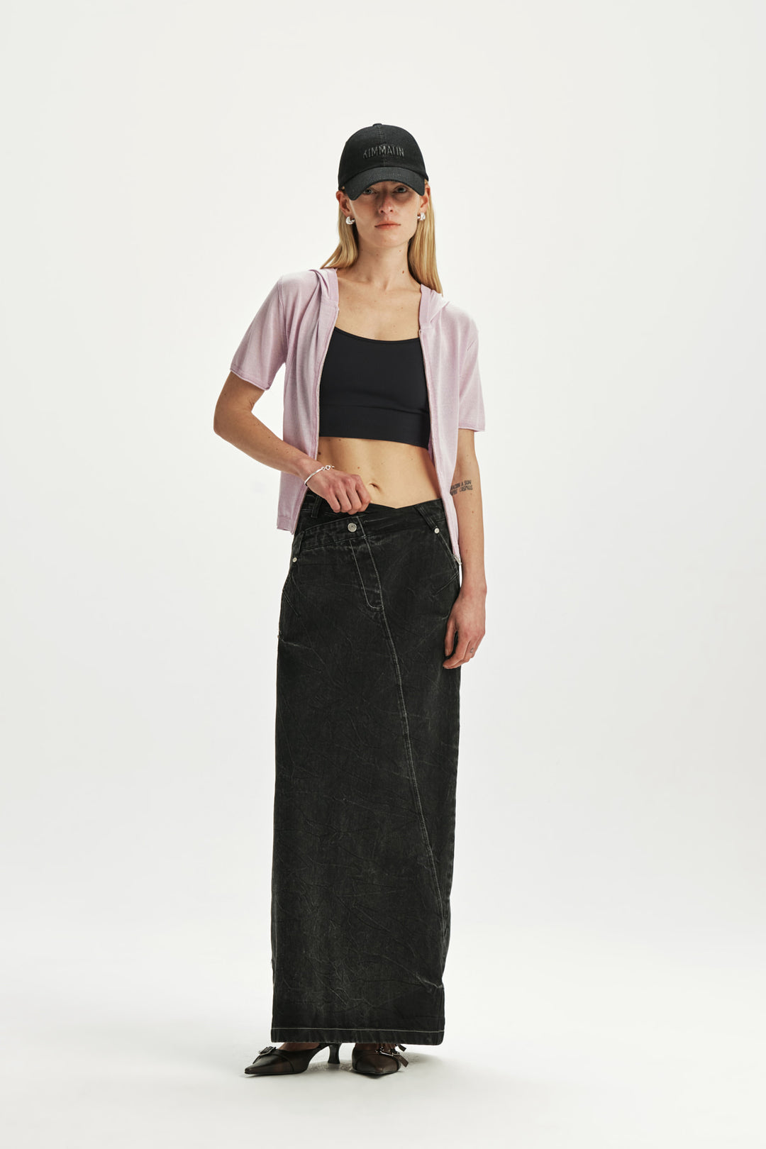KIMMATIN Waist Point Denim Maxi Skirt — Black