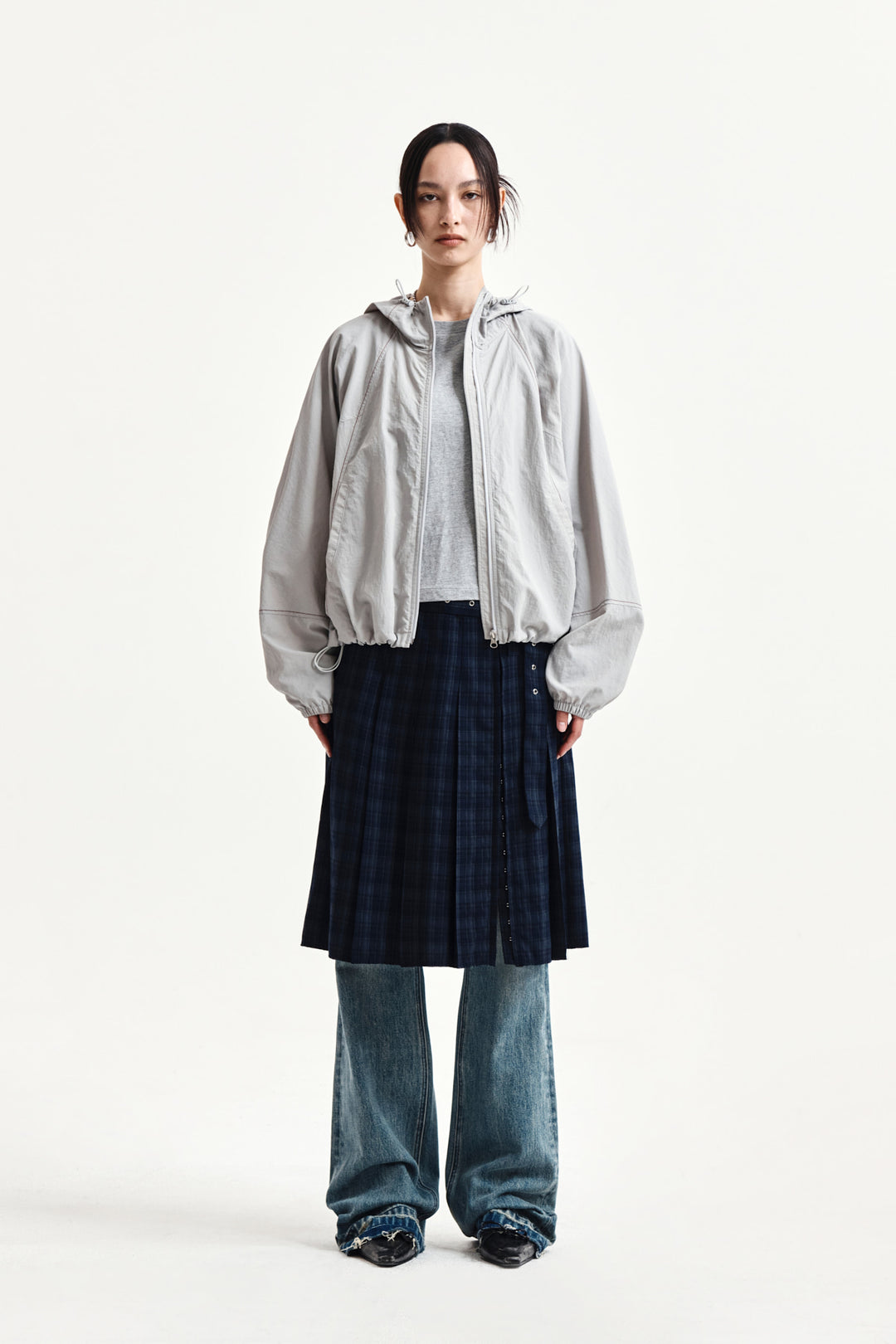 Matin Kim Belted Slit Pleat Skirt — Navy blue