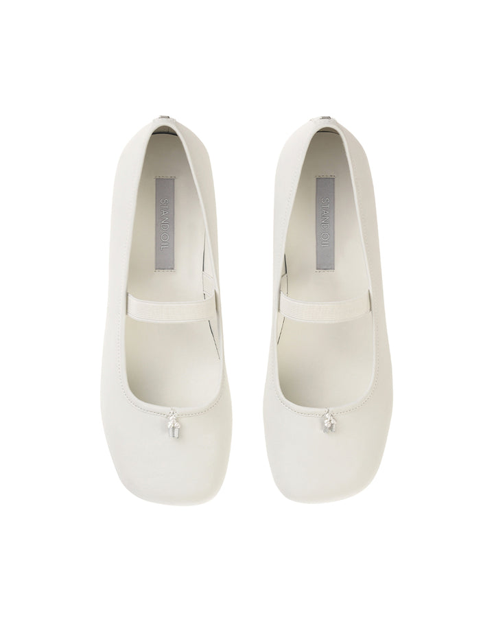 Stand Oil Faye Mary Jane — Semi-Square Flat — Cream