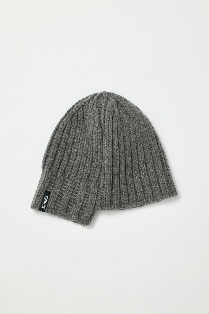 KIMMATIN Unbalance Knit Beanie — Gray
