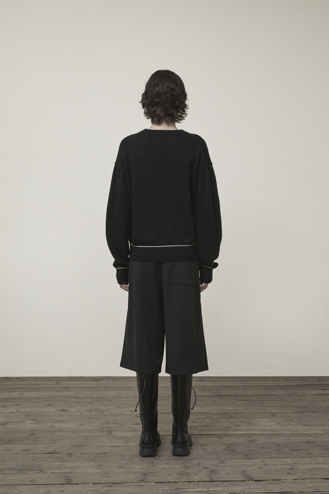 Matin Kim Color Trim Line Logo Pullover — Black
