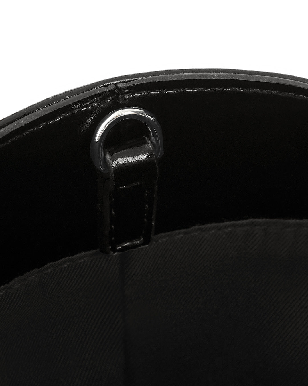 Stand Oil Modin Bag — Classic Basket Tote — Black