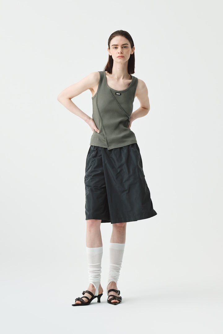 KIMMATIN String Point Banding Wrap Shorts — Charcoal