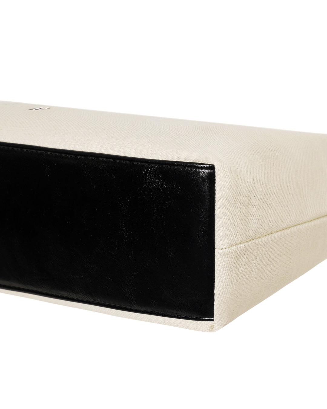 Stand Oil Ringo Bag — Reversible Canvas Crossbody — Canvas Black
