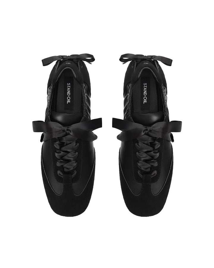 Stand Oil Double Tied Sneakers — Black