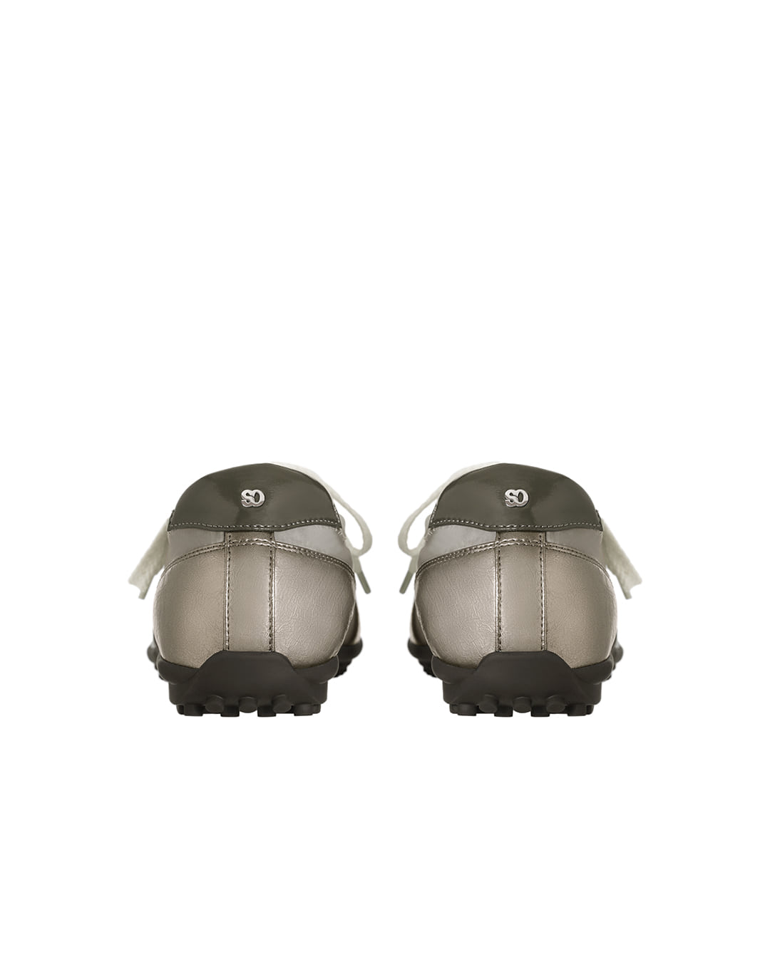Stand Oil Sophie Flat Sneaker — Metallic Gray