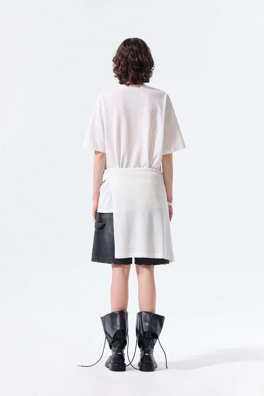 Matin Kim Portrait Graffiti Logo Top — White