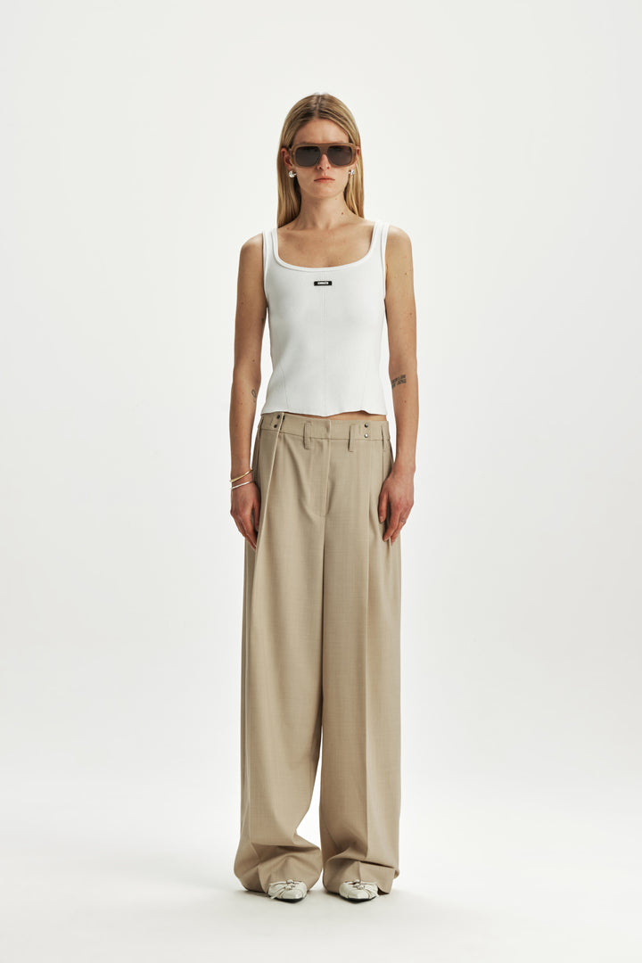 KIMMATIN Waist Hook Point Balloon Trouser — Beige