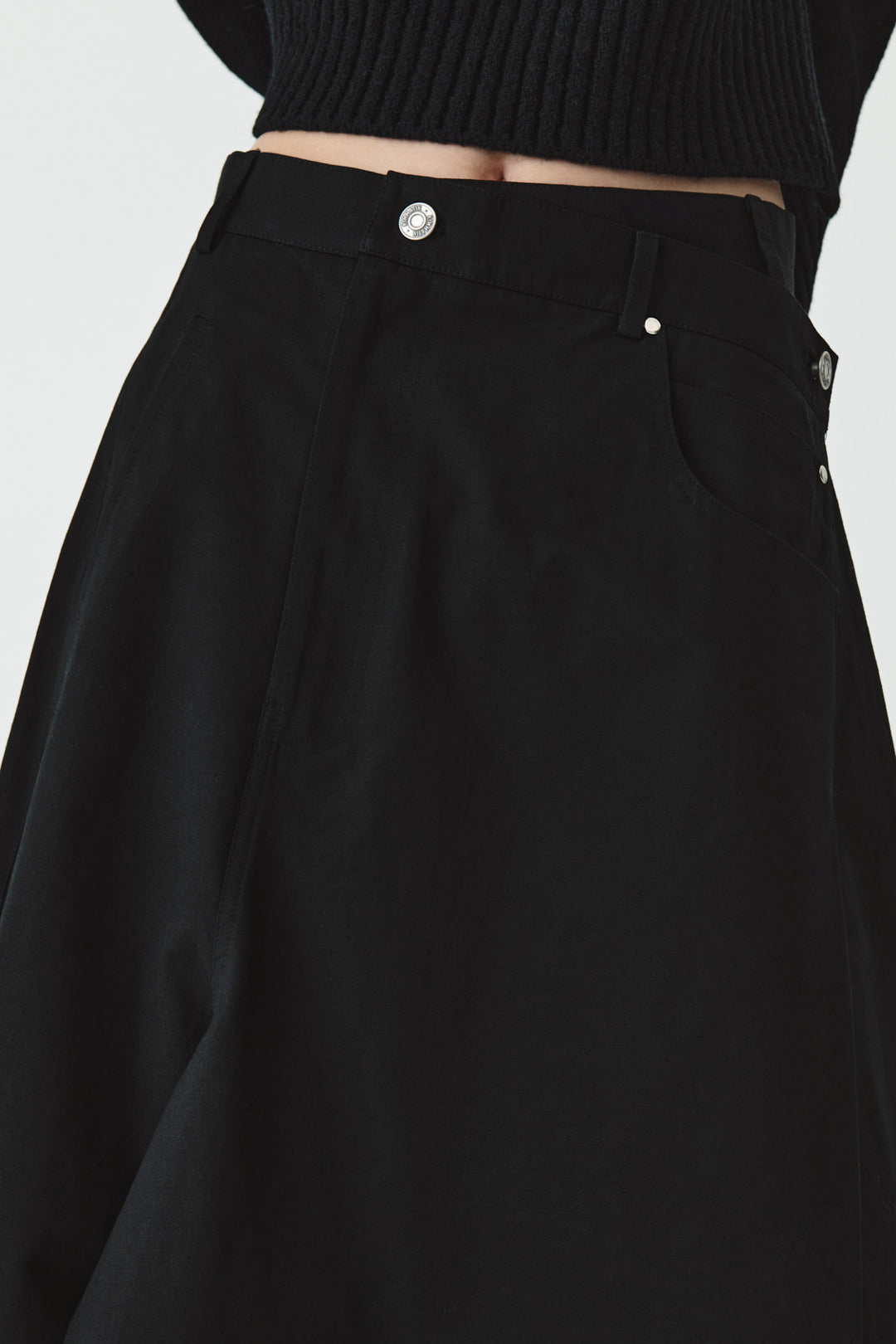 KIMMATIN Unbalance Cotton Flare Skirt — Black