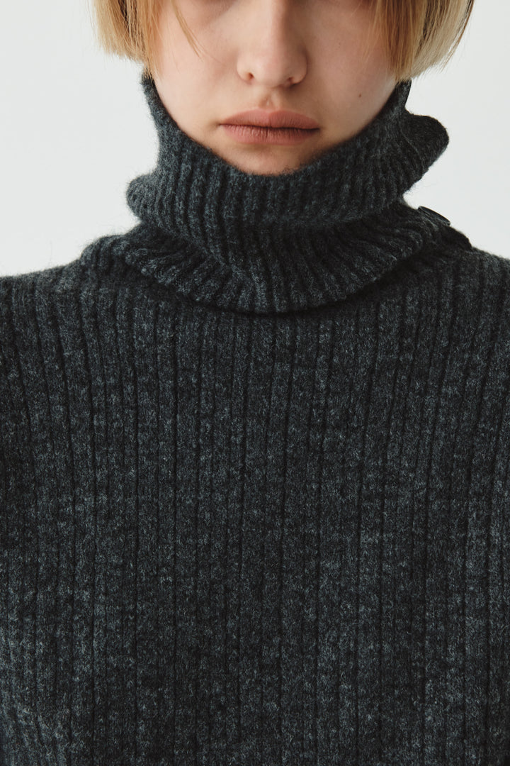KIMMATIN Button Slit Knit Dress — Charcoal