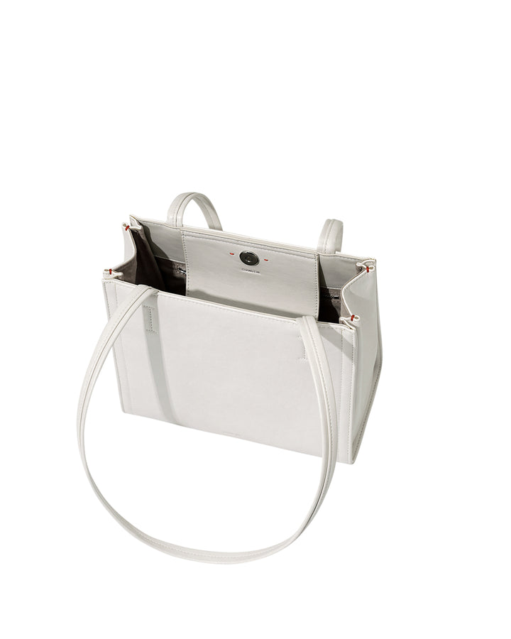 Stand Oil Oblong Mini Bag — Cream