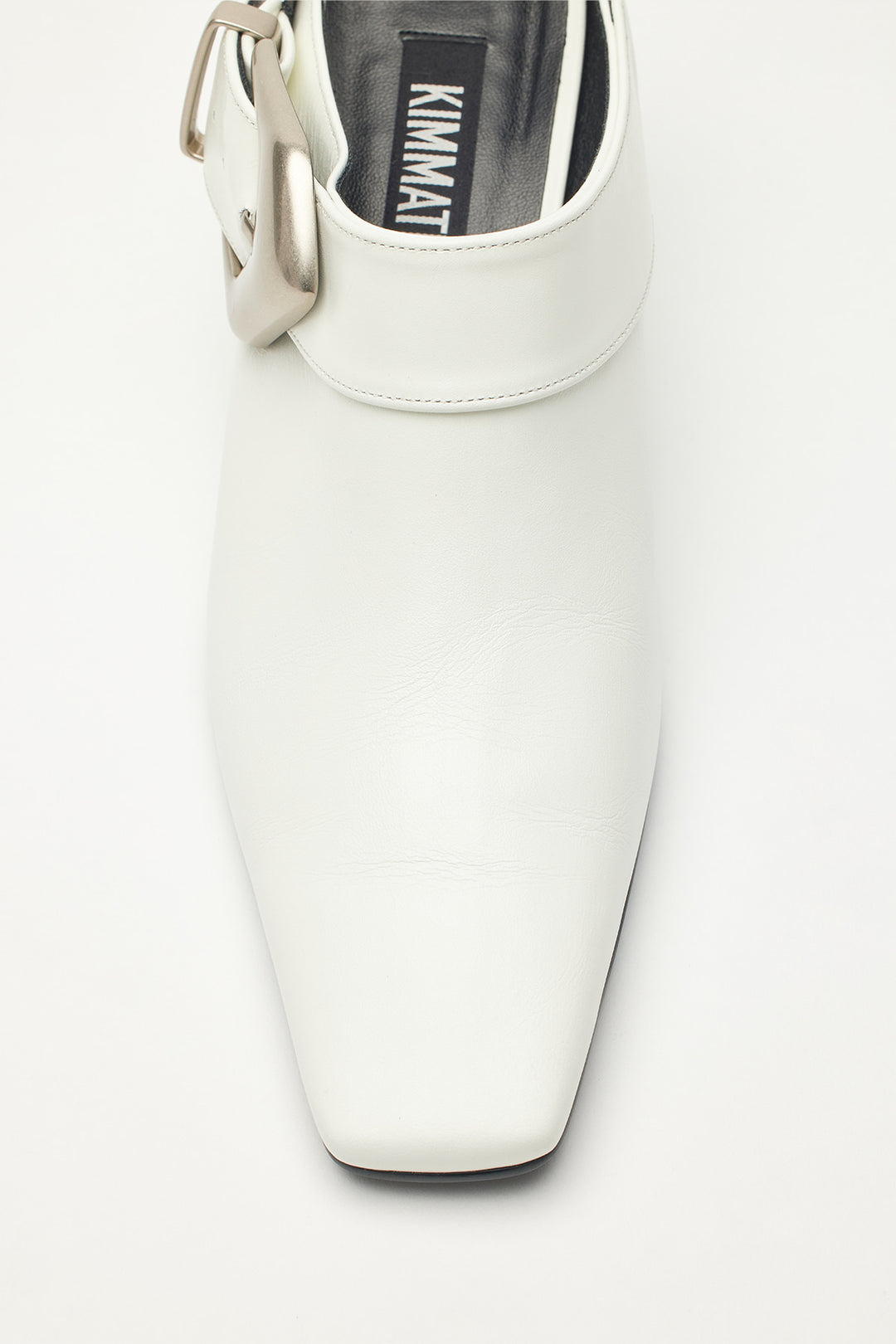 KIMMATIN Bold Buckle Leather Mule — White