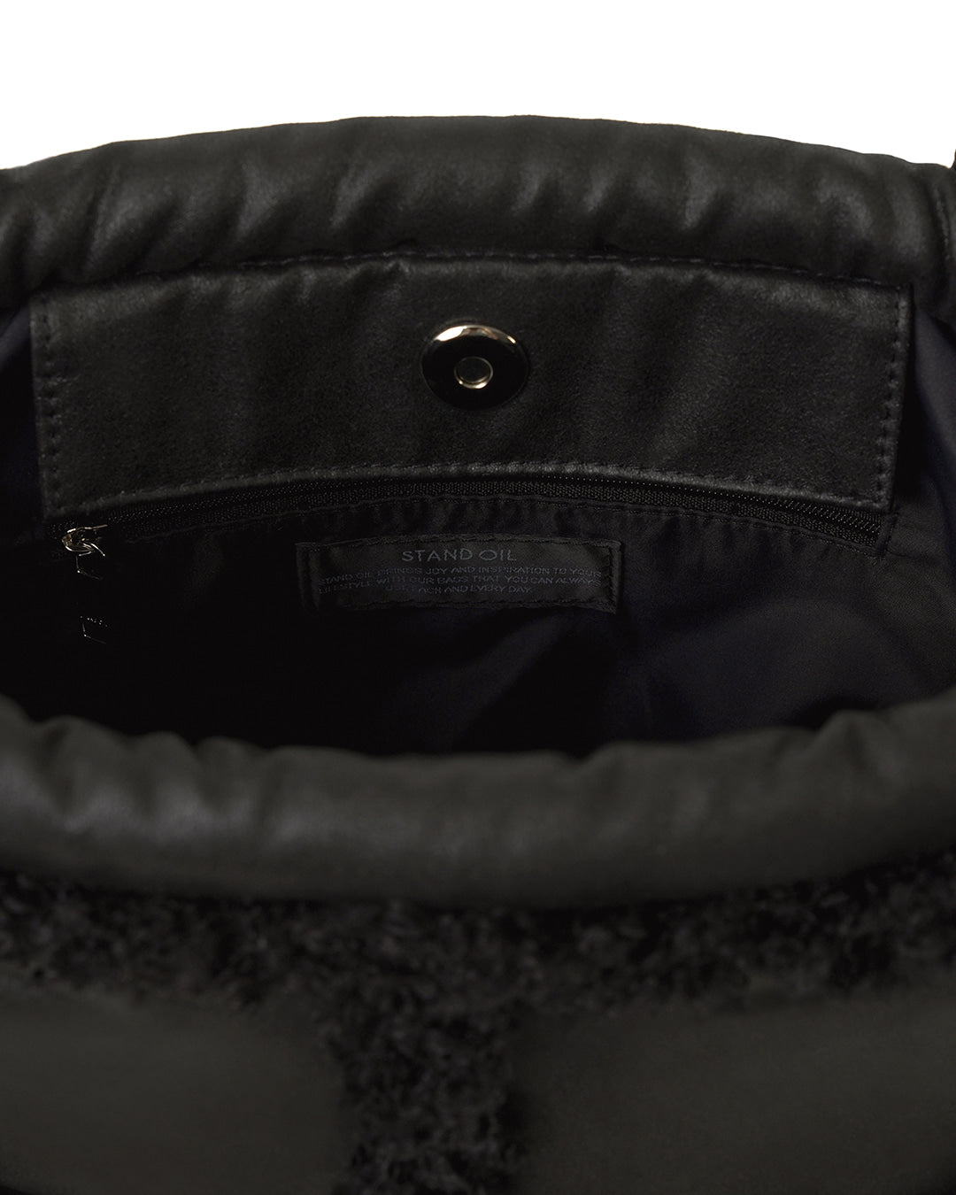 Stand Oil Bubble Bag Mini — Fur Black