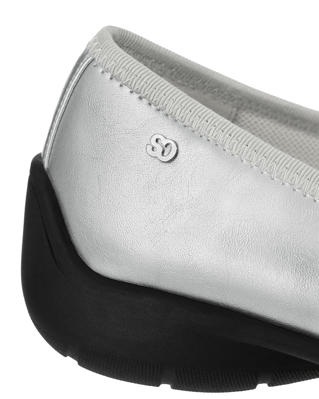 Stand Oil Strap Ballet Mary Jane — Silver