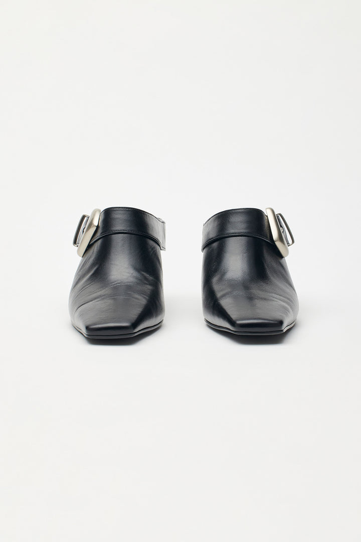 KIMMATIN Bold Buckle Leather Mule — Black