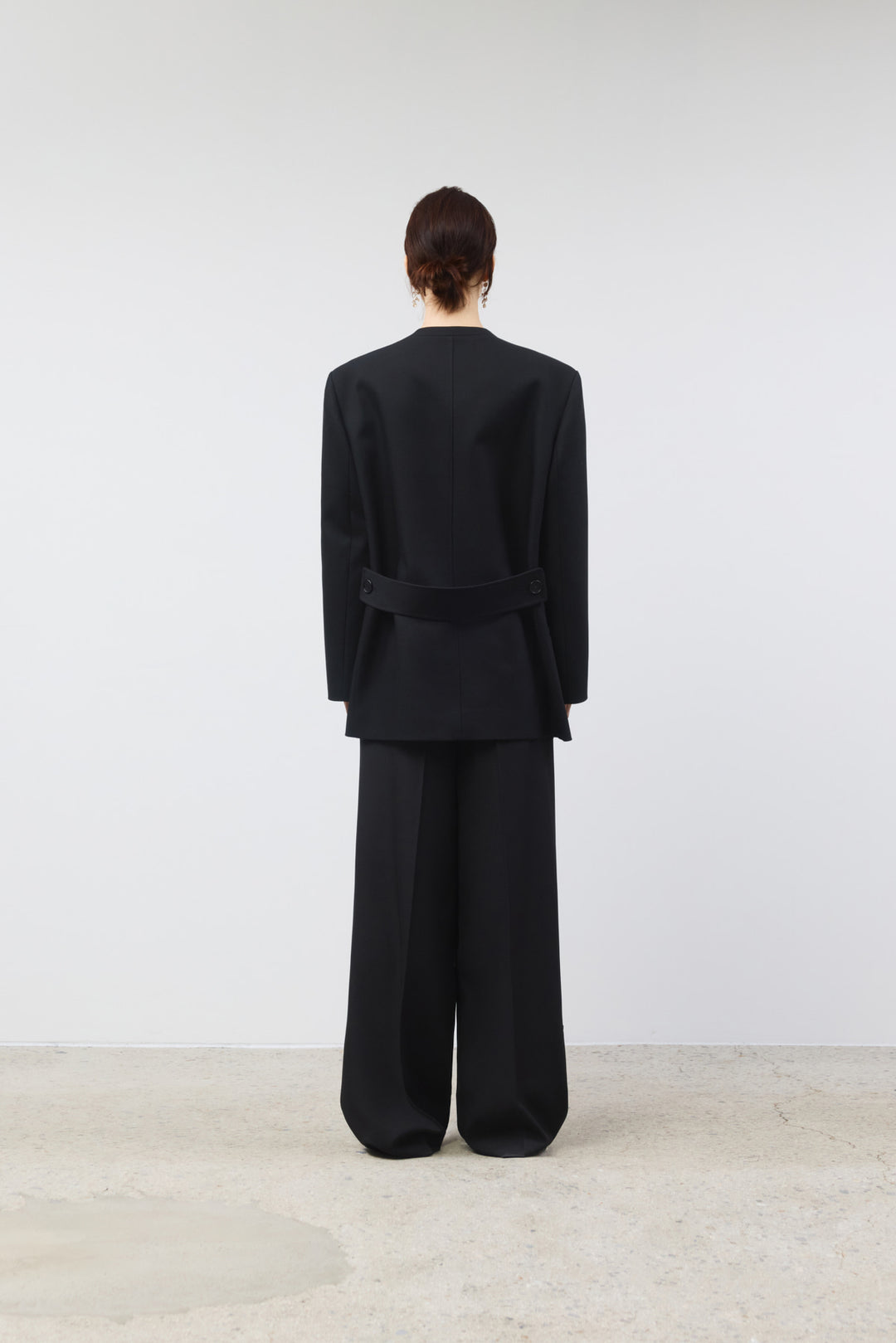 KIMMATIN Destressed Waist Pintuck Wide Pants — Black