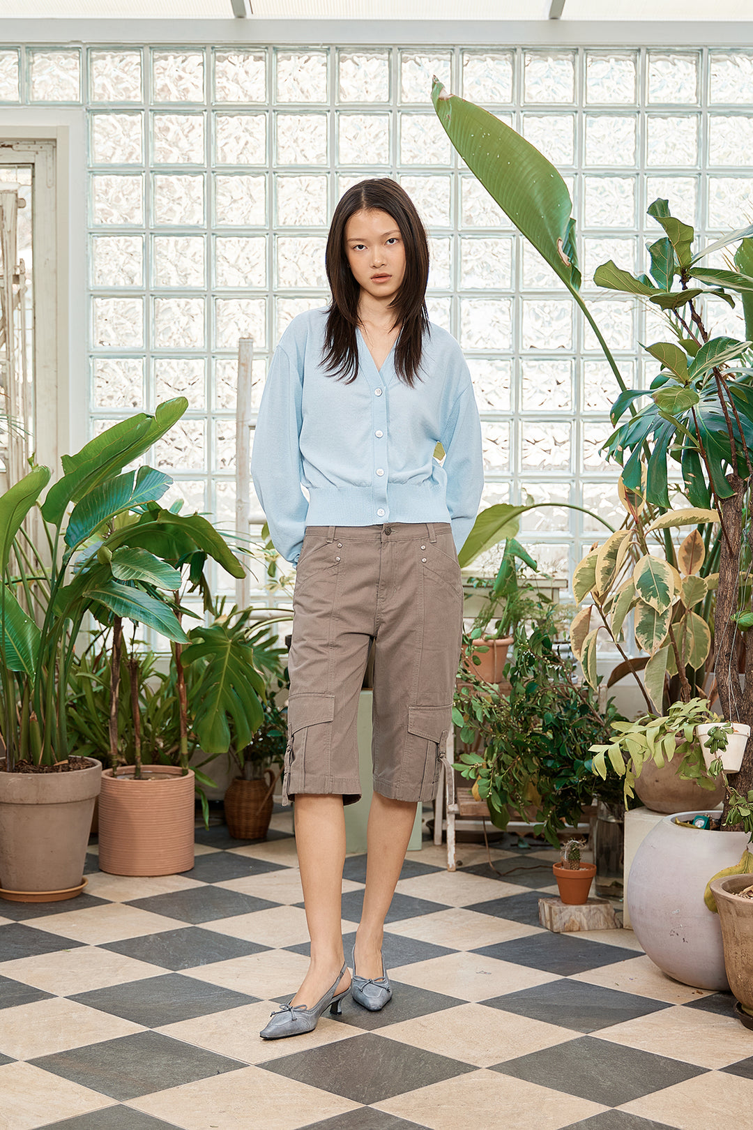 Matin Kim Semi Slimfit Bermuda Pants — Khaki