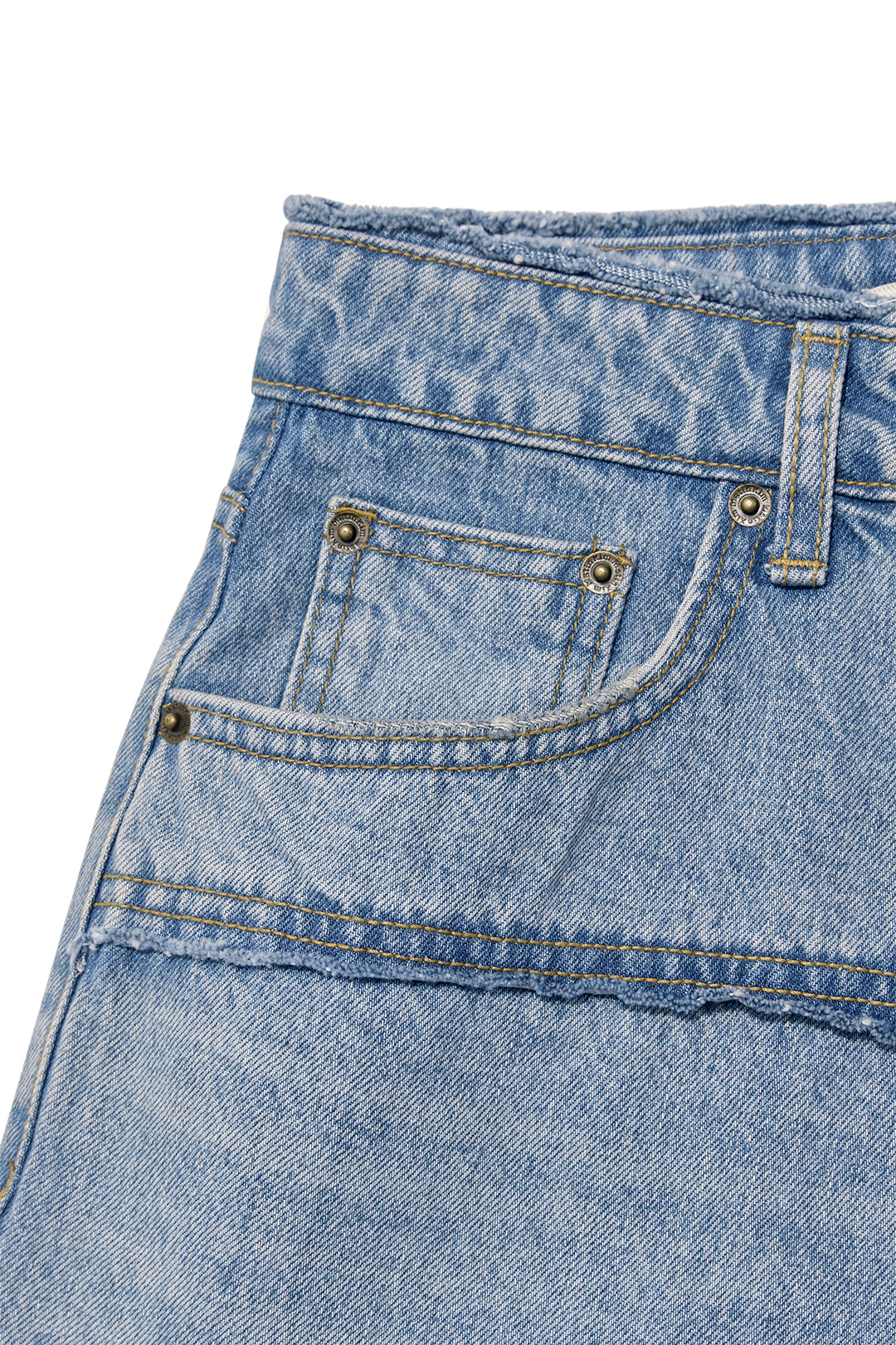 Matin Kim Cut Line Point Denim Shorts — Blue