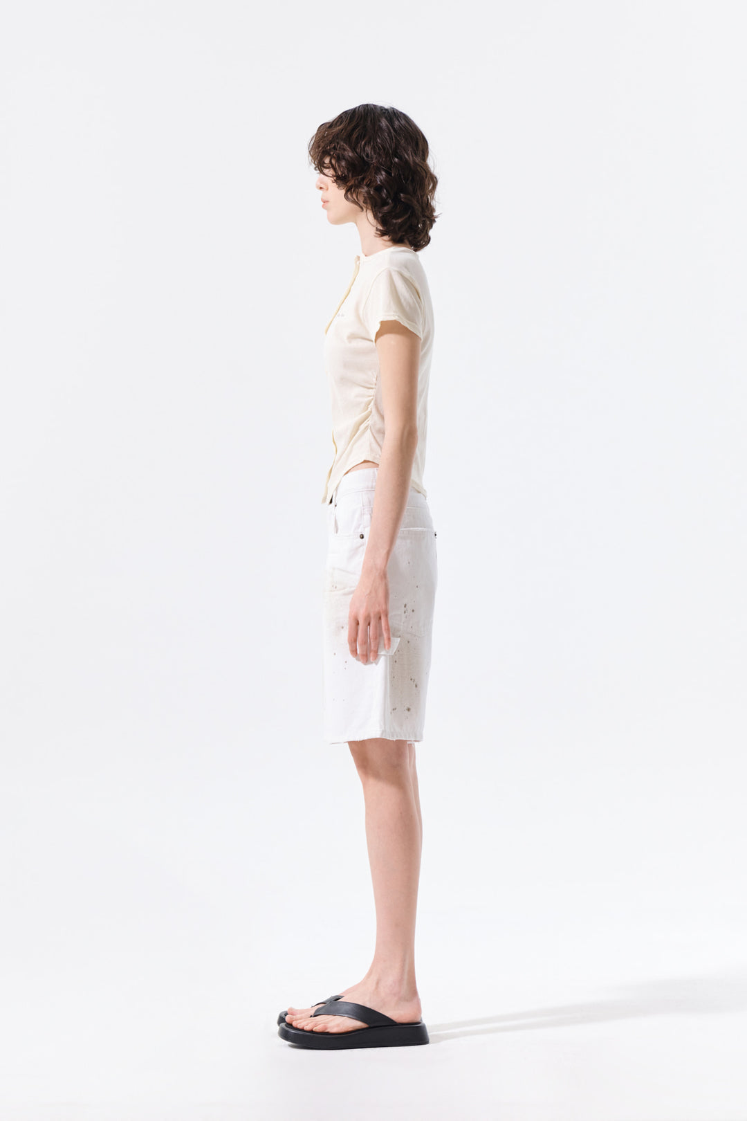 Matin Kim Carpenter Bermuda Denim — White