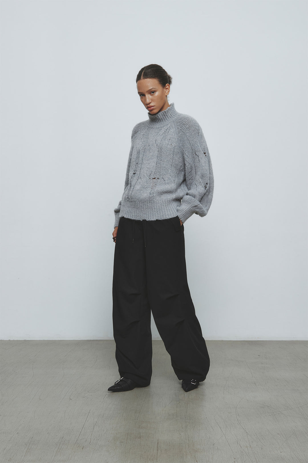 KIMMATIN Oversize Highneck Volume Pullover — Gray