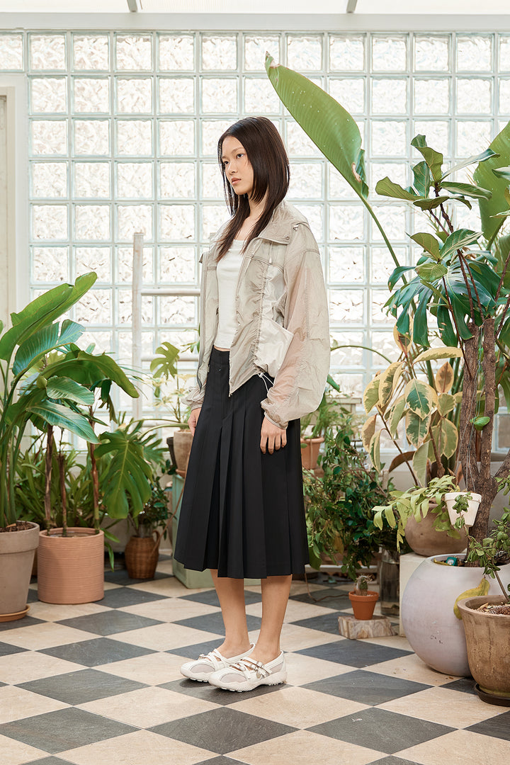 Matin Kim Bermuda Pleats Skirt Pants — Black