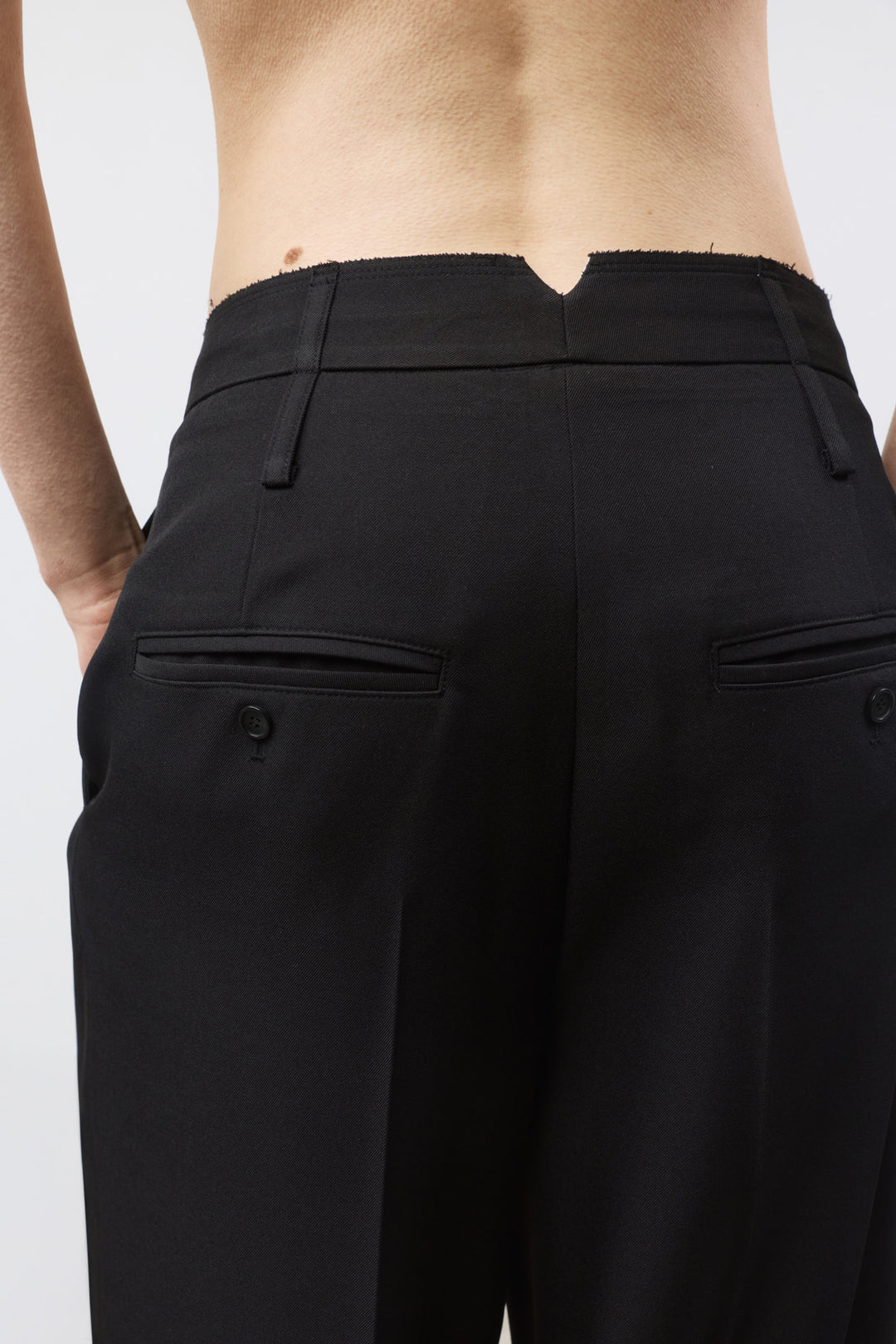 KIMMATIN Destressed Waist Pintuck Wide Pants — Black