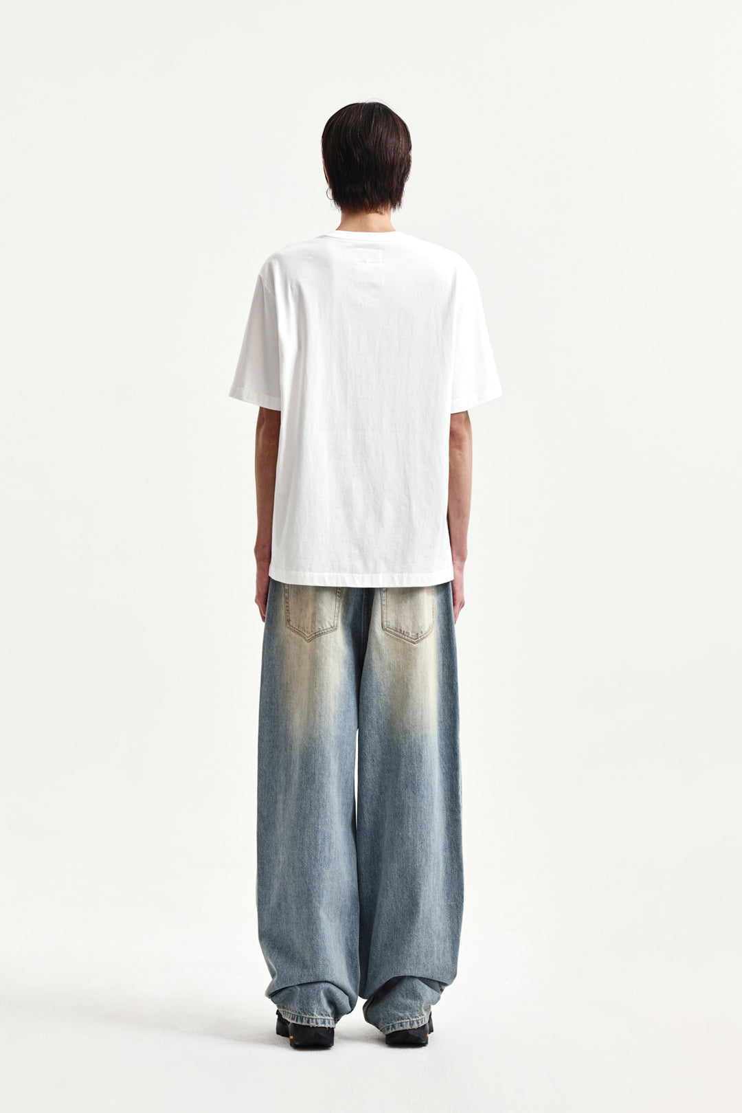 Matin Kim Label Point Lettering Top — White