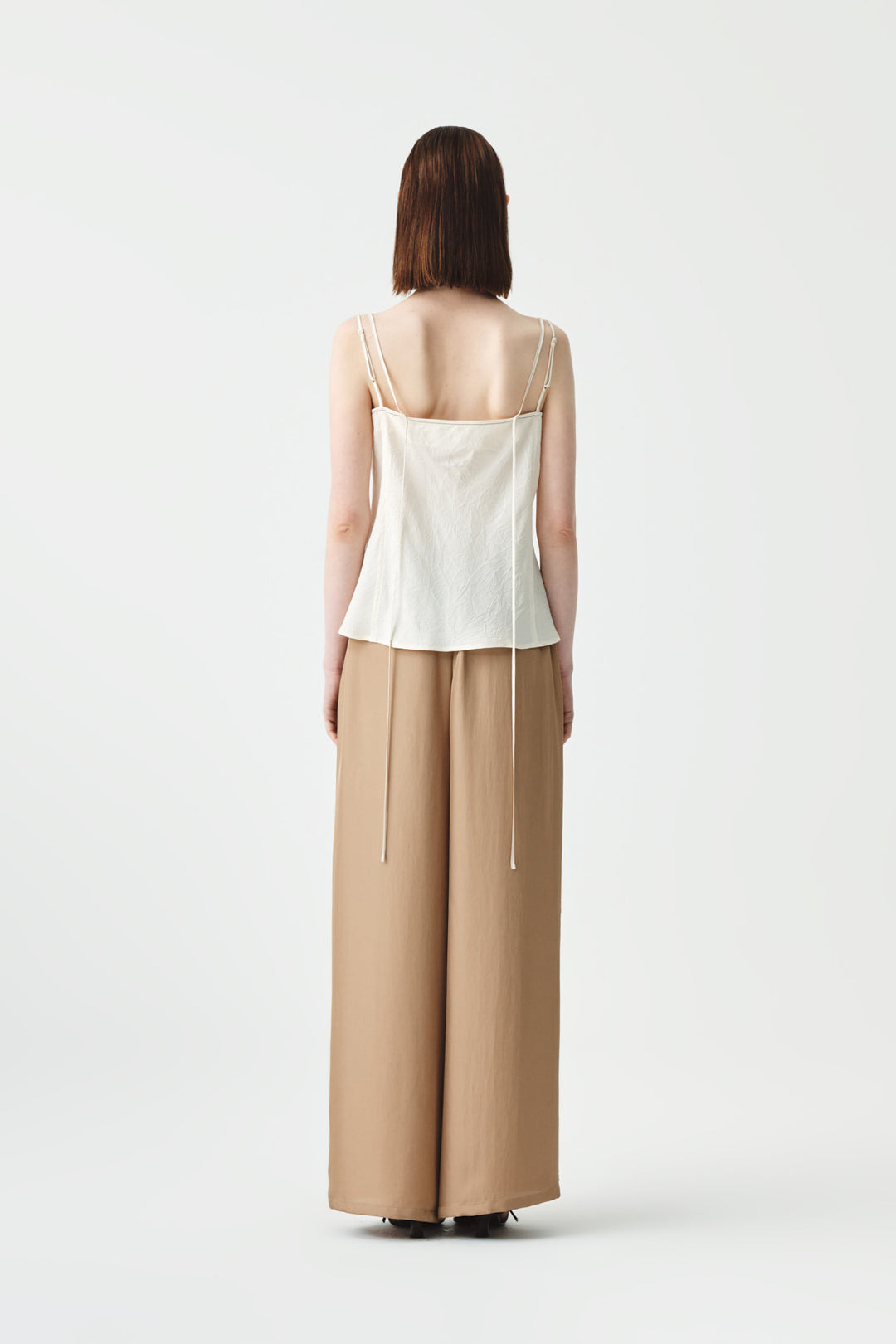 KIMMATIN Square Neck Crinkle Sleeveless — Ivory