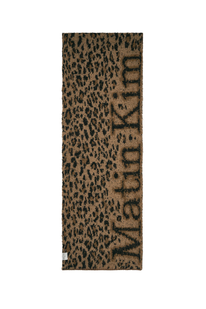 Matin Kim Leopard Mix Muffler