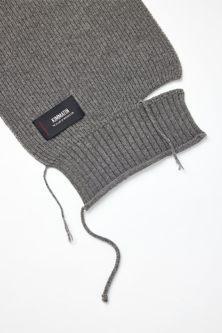KIMMATIN Cut Out Wool Knit Muffler — Gray
