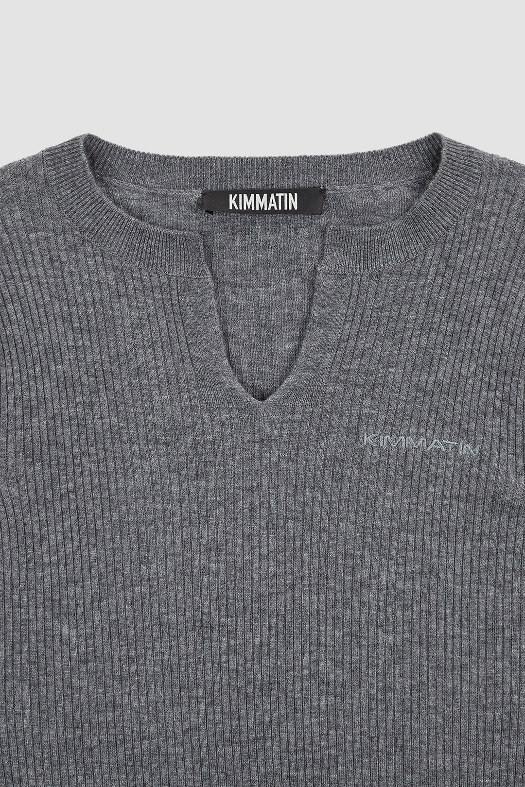 KIMMATIN Slit Point Slim Knit Top — Gray