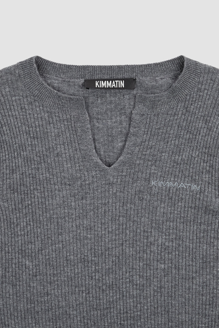 KIMMATIN Slit Point Slim Knit Top — Gray